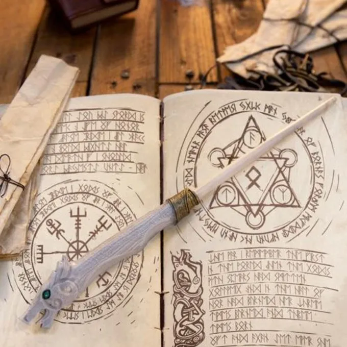 Epic Armoury Wand Fafnir, Weiß 1 Epic Armoury Wand Fafnir, Weiß